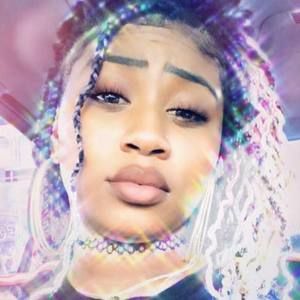 Meet your Posher, Na'tasha